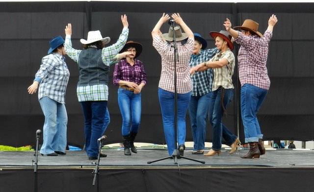 Katonai toborzás Berettyóújfaluban 11